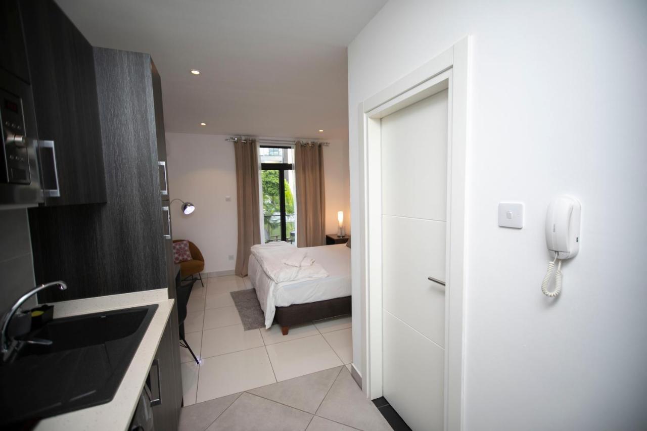 Accra Comfy Studio At Embassy Gardens Cantonments Экстерьер фото